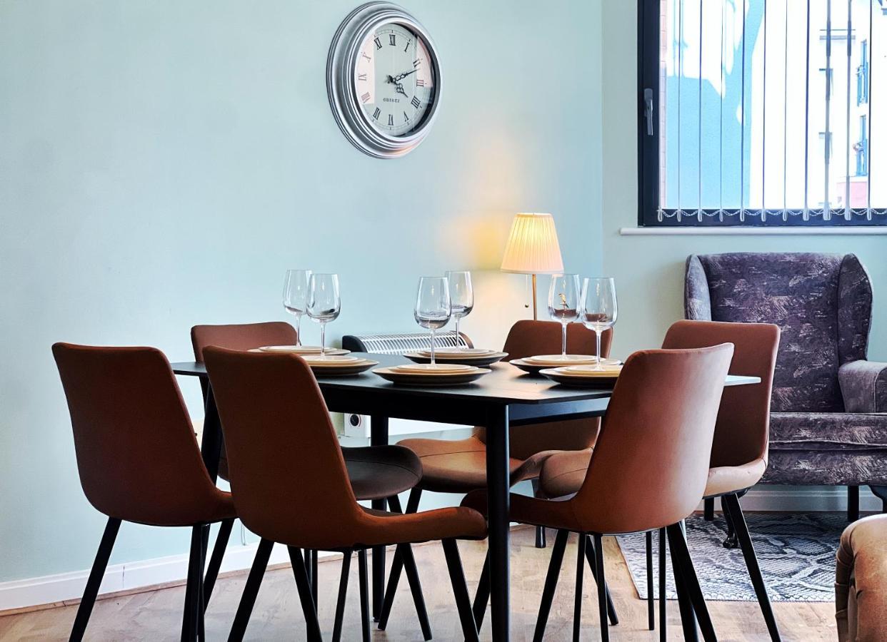 Ferienwohnung Retro Seaside Apt With Patio Swansea Exterior foto